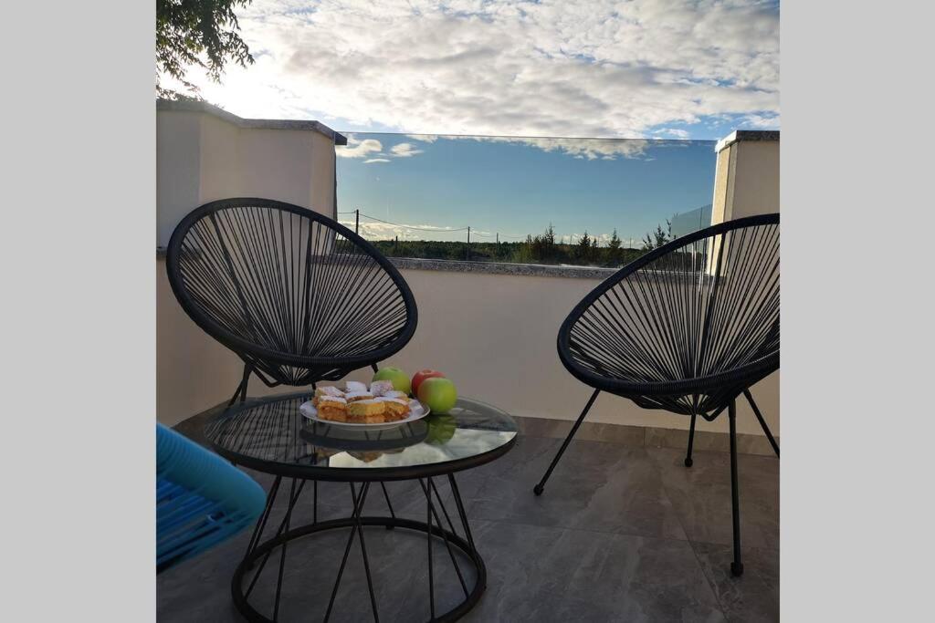 Apartman Chiara Galovac  Buitenkant foto