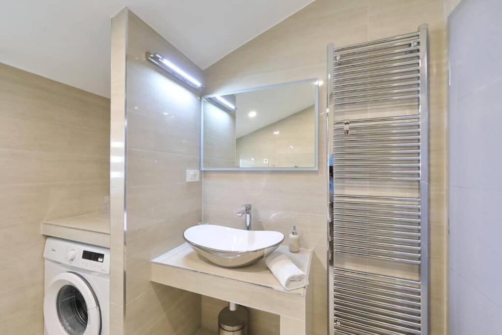 Apartman Chiara Galovac  Buitenkant foto