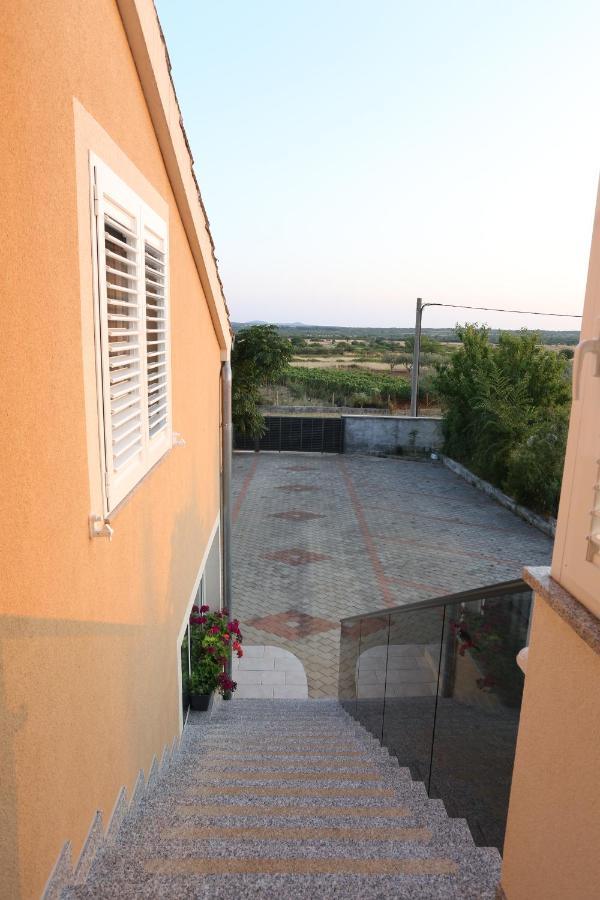 Apartman Chiara Galovac  Buitenkant foto